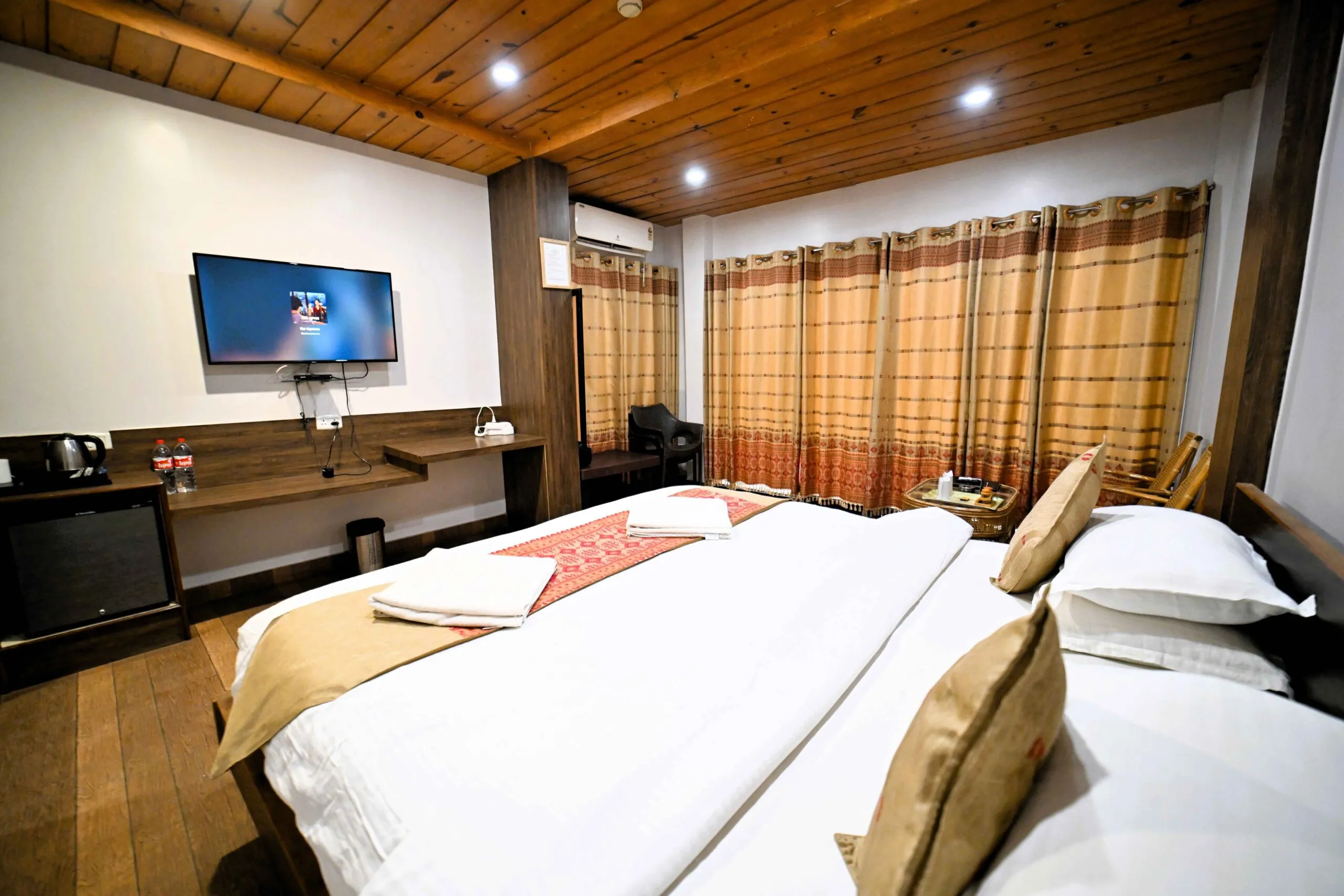 EXE COTTAGE OLD 1 Scaled