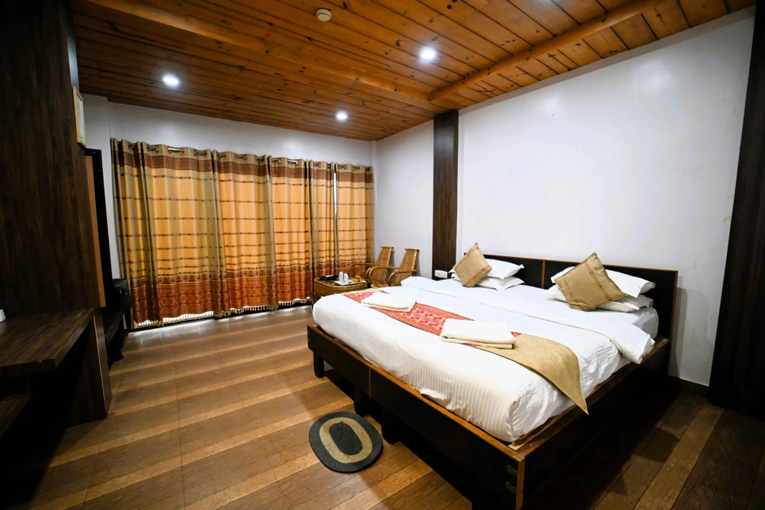 EXE COTTAGE OLD 2 Scaled